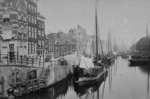 Thijssen oud zeilboot gracht